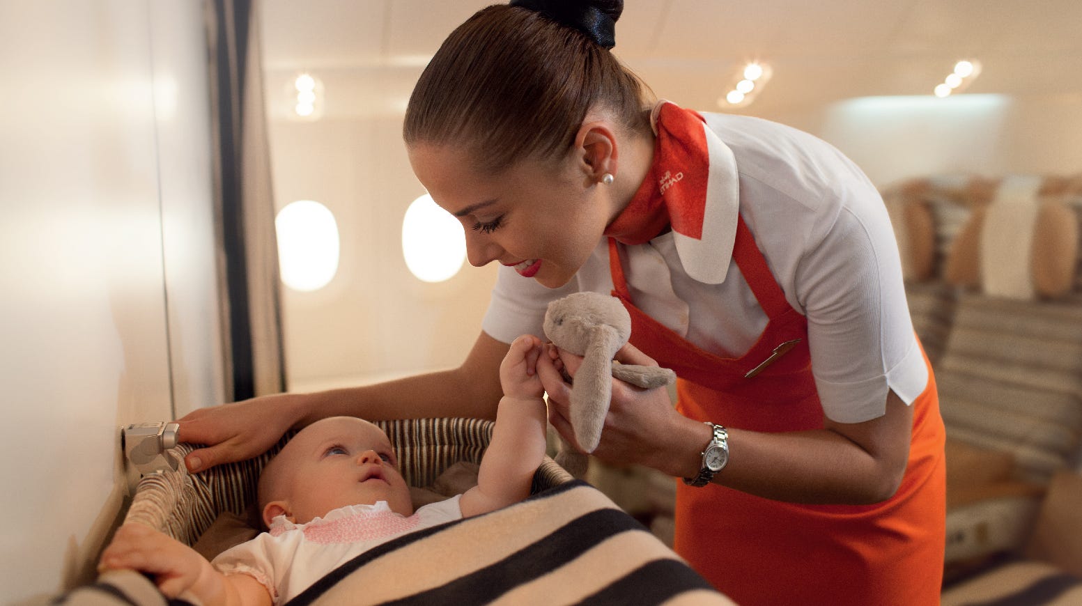 bassinet in etihad airways